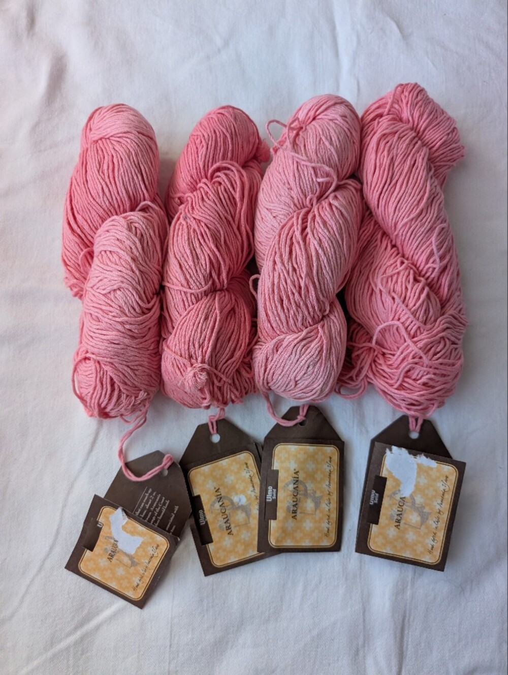 Araucania Ulmo Solid Pink Hand-dyed Cotton Yarn - 3 Skeins + 1 Skein Damaged - Picture 7 of 12